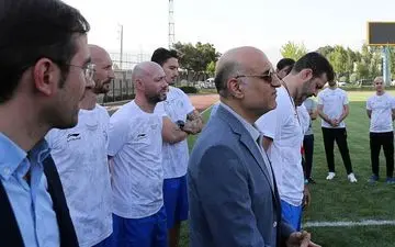 سردرگمی بزرگ برای استقلالی ها ؛ درآمد ۱۰۰ میلیاردی چه شد ؟!