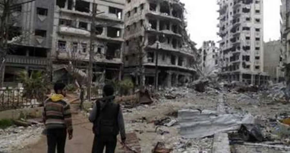 ائتلاف آمریکا مدرسه ای درغرب شهر الرقه سوریه را بمباران کرد