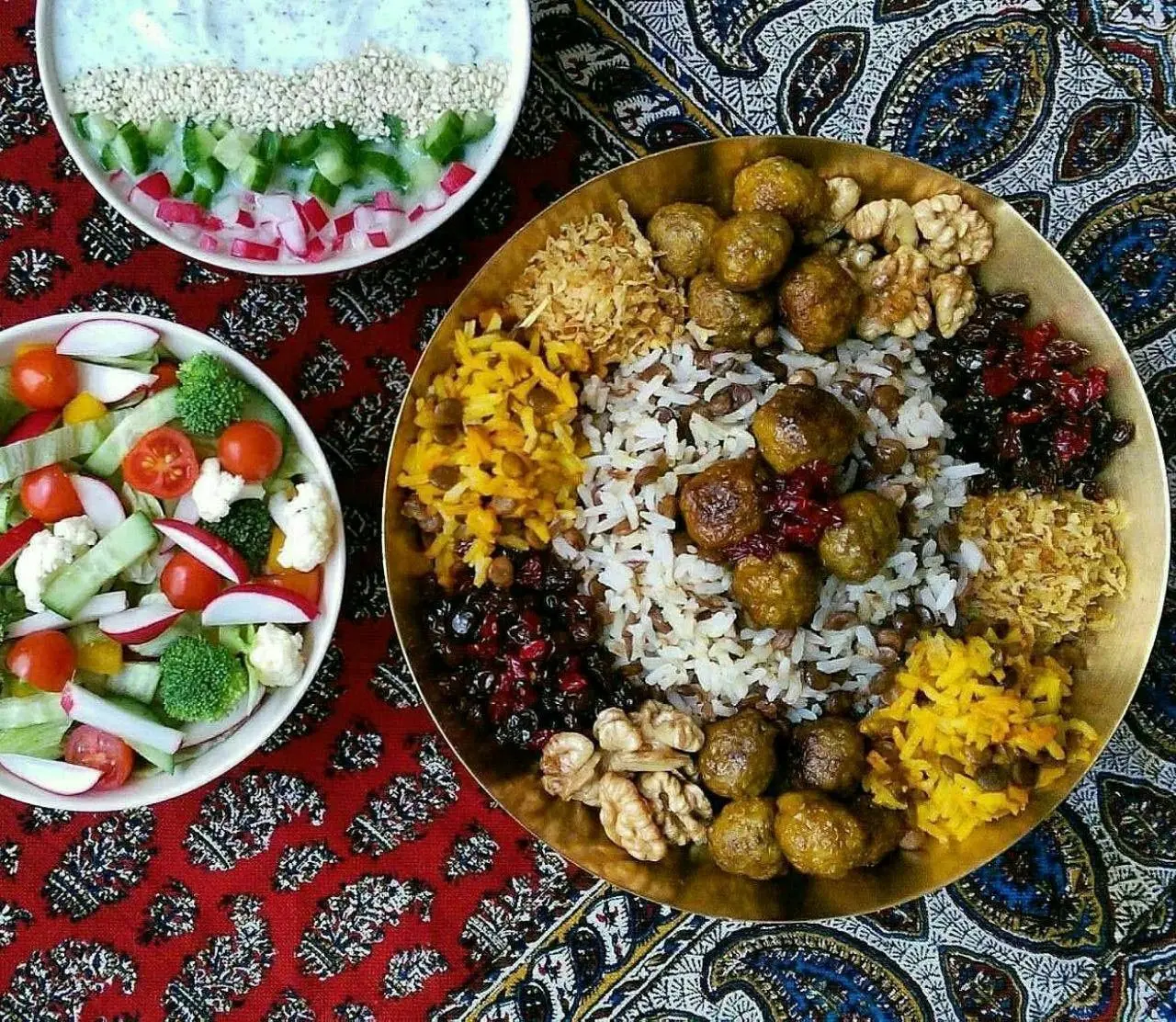 طرز تهیه عدس پلو با گوشت چرخ کرده و گوشت قلقلی