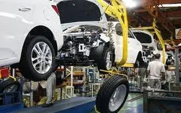 تولید در یک خودروساز متوقف شد