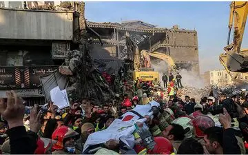 فوری / دقایقی قبل پیکر یکی دیگر از آتش نشانان کشف شد 