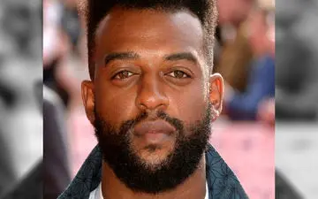  آزار و اذیت دختر جوان در پایان کنسرت شبانه / خواننده مشهور پاپ دستگیر شد +عکس 