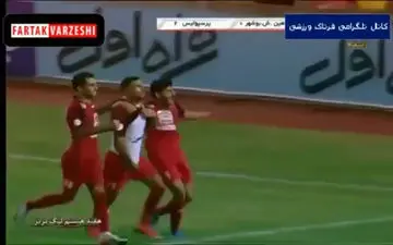 
گل سوم پرسپولیس به شاهین بوشهر(علی علیپور)
