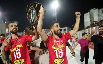 می‌خواستم به پرسپولیس بیایم ولی رحمتی اجازه نداد | برای آن‌که بتوانم رضایت‌نامه بگیرم خانه‌ام را فروختم!