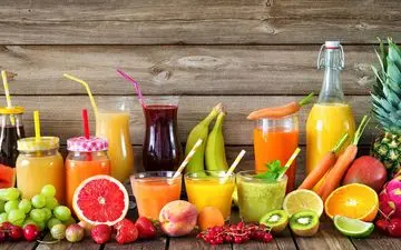 فواید و مضرات نوشیدن آبمیوه در زمستان