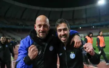 واکنش کنایه‌آمیز خسرو حیدری پس از پیروزی استقلال +منظور او چه کسی بود؟عکس