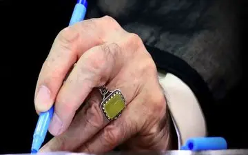  رهبر آینده جمهوری اسلامی ایران تا ساعاتی دیگر معرفی می شود؟ 