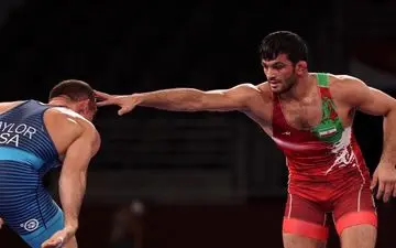 تاج پادشاهی ۸۶ کیلو بر سر حسن یزدانی؛ طلسم جادوگر آمریکایی شکست