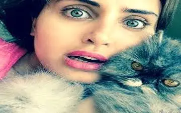 تیپ الناز شاکر دوست در شهربازی