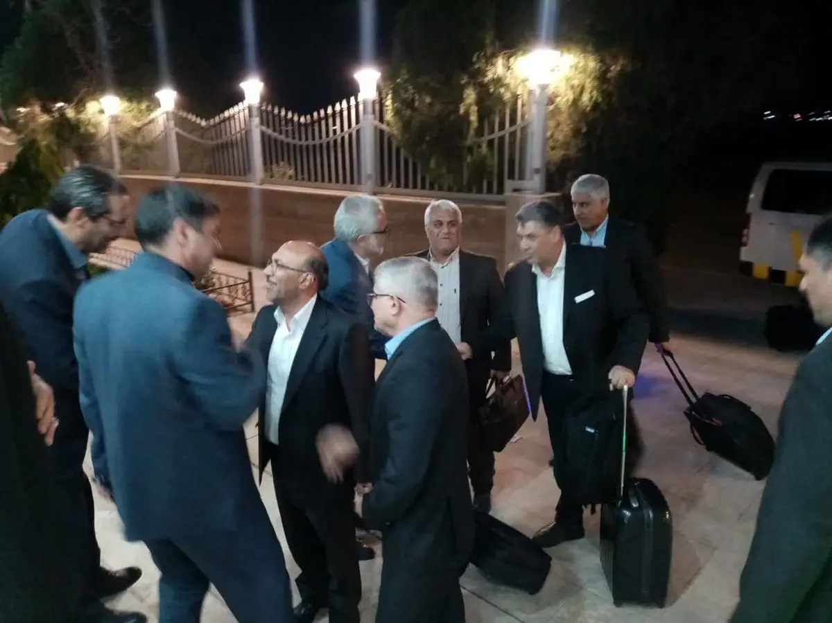 معاون وزیر اقتصاد و رئیس کل گمرک جمهوری اسلامی ایران وارد کرمانشاه شد