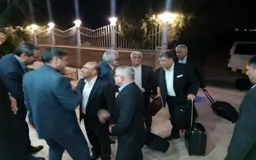 معاون وزیر اقتصاد و رئیس کل گمرک جمهوری اسلامی ایران وارد کرمانشاه شد