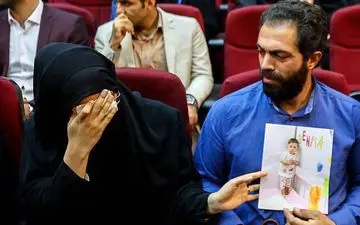 دفاعیات خونسردانه قاتل بنیتا کوچولو در دادگاه/رییس کلانتری خاتون آباد در جایگاه از هوش رفت + تصاویر