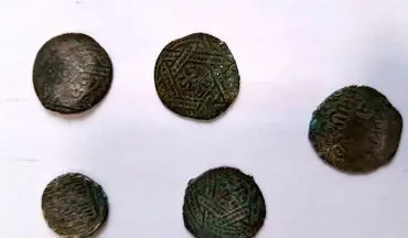 کشف تعداد سکه‌ دوره ایلخانی در اسفراین خراسان‌شمالی