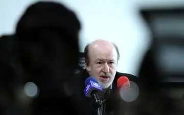 
حضور مدیران استقلال در فدراسیون فوتبال 