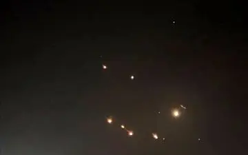 اذعان فرانسه به کمک رژیم صهیونیستی در برابر حمله ایران  