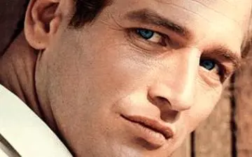 این چشم آبی زیبا، مشهورترین بازیگر چشم آبی تاریخ سینماست!
