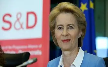 وزیر دفاع آلمان استعفا می‌دهد