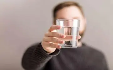 نوشیدن این نوع آب برای کبد چرب مضر است؟