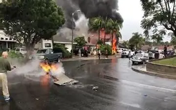 آتش گرفتن منازل مسکونی پس از سقوط هواپیما + فیلم 