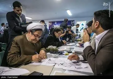 دومین روز ثبت‌نام انتخابات شورای شهر تهران + تصاویر