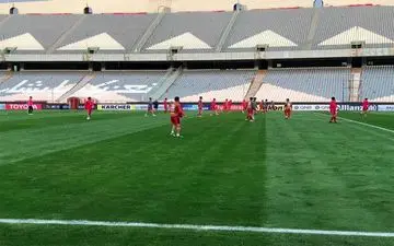 پروین مهمان تمرین پرسپولیس