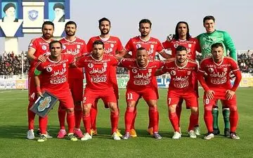 تا مشخص نشدن پاسخ استعلام فیفا تراکتورسازی نمی‌تواند سه بازیکن آزاد جذب کند 