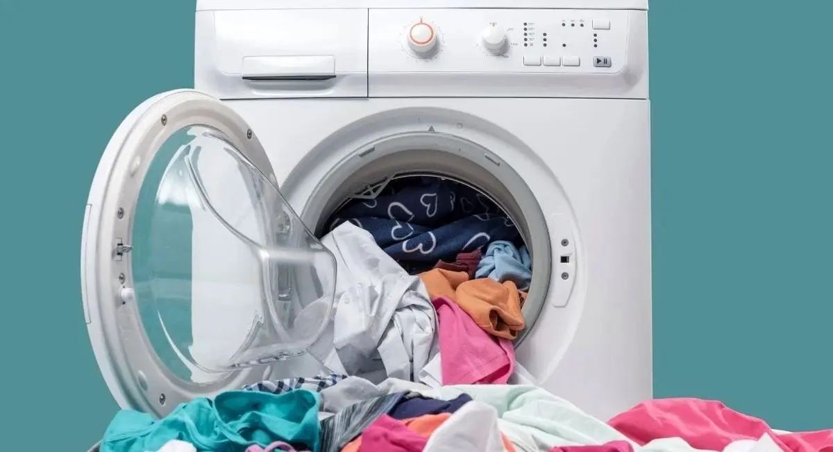 10 علت رایج خاموش شدن ماشین لباسشویی در حین شستشو