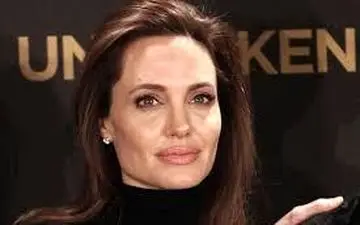 آنجلینا جولی همراه با پسر بزرگش «پکس»