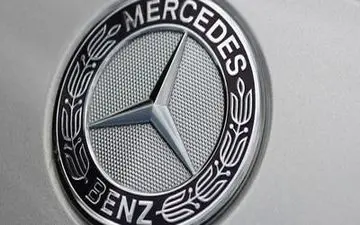 رخنه در بازار دیجیتال به سبک مرسدس بنز 