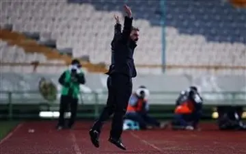 محمود فکری: درست کار کنید تا حرفی نزنیم!