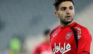 در پرسپولیس می‌مانم 