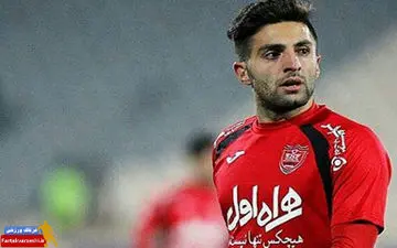 در پرسپولیس می‌مانم 