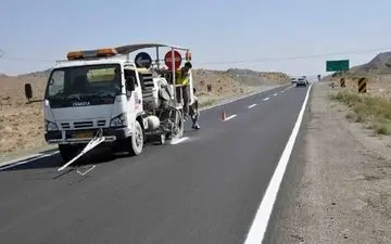 خط‌کشی ۴هزار کیلومتر از راه‌های استان کرمانشاه 
