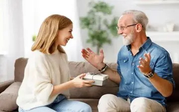 هدیه روز پدر چی بخرم: 7 پیشنهاد جذاب برای خوشحال کردن پدر عزیزتان
