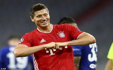 لواندوفسکی به دنبال شکست لیونل مسی!