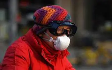 باید شروع به زدن عینک های ایمنی کنیم؟