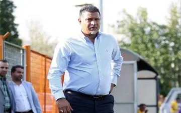  ثبت قرارداد دایی و تعدادی از بازیکنان سایپا در هیئت فوتبال