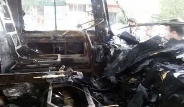 فوت چهار نفر در آتش‌سوزی مینی‌بوس در تهران