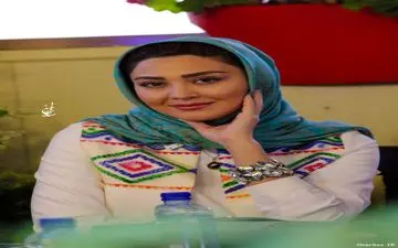 رنگ لاک و روسری مریم معصومی در یک مراسم (عکس)