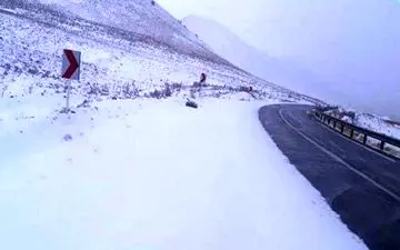 عدم دید افقی و تردد کند در محورهای سردشت و مهاباد