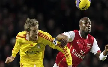 خاطره انگیز ؛ لیورپول-آرسنال لیگ قهرمانان اروپا + فیلم