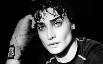 واکنش متفاوت بازیگر زیبای زن ایران به تغییر جنسیت‌اش! 