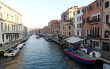  اینجا شلوغ‌ترین جاذبه گردشگری ایتالیا است زیر سایه کرونا!