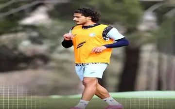 مدافع جوان استقلال چشم به اعتماد سهراب