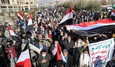 خروش نمازگزاران تهرانی در حمایت از مردم مظلوم یمن