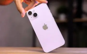 ۸۰ عدد هشدار باطری آیفون!!|آیفون دارها مواظب این اتفاق مشکوک باشند
