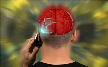 امواج تلفن همراه باعث سرطان مغز می شود؟

