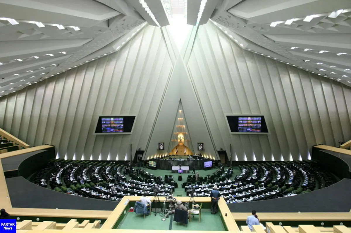  مجلس با فوریت طرح انتقال وزارتخانه ها از تهران مخالفت کرد
