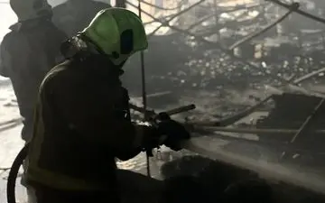 حریق سه کارگاه نجاری در یافت آباد
