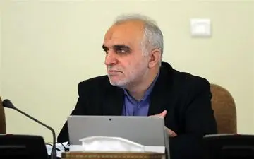 مداخله دولت در زمینه اقتصاد را به حداقل می‌رسانیم